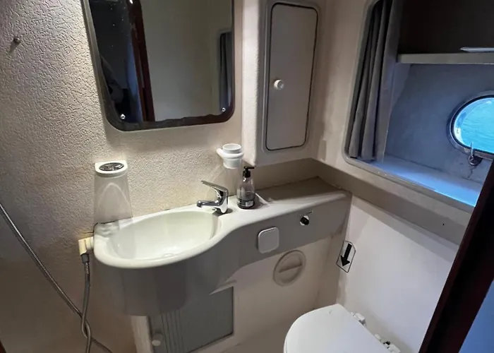 Ботель El Yate De Luces Виго